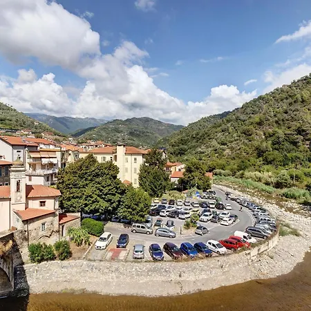 G House Appartamento Dolceacqua